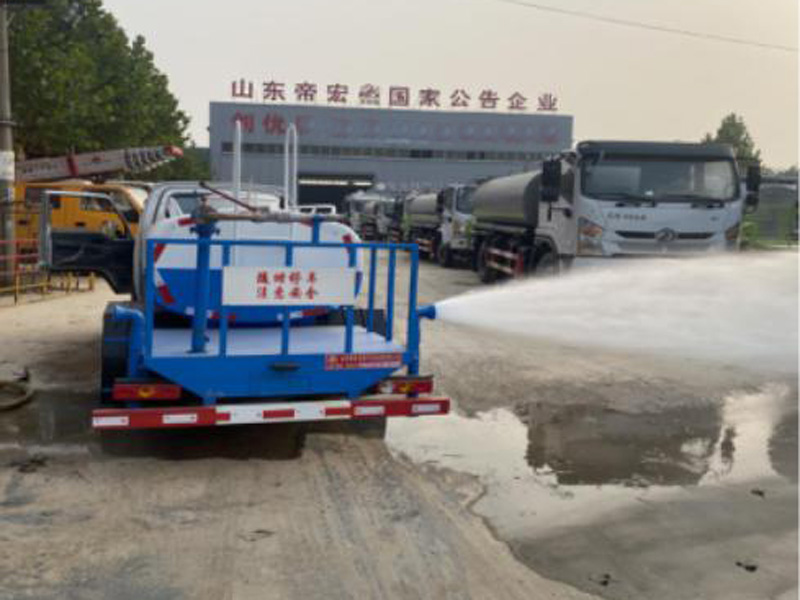 福田帝宏牌YTH5030GPS6BJ綠化噴灑車(chē)