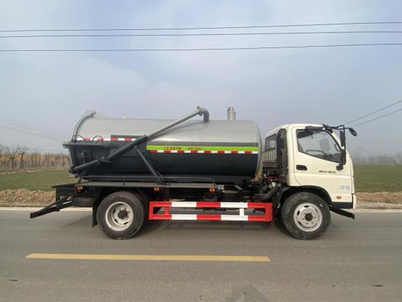 帝宏牌YTH5120GXW6BJ型吸污車(chē)