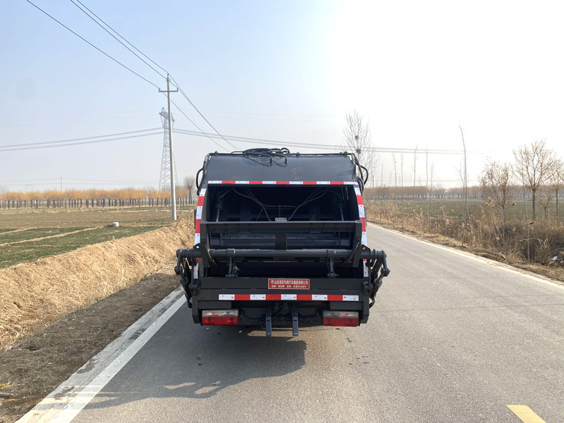 4立方壓縮式垃圾車（藍牌標準）